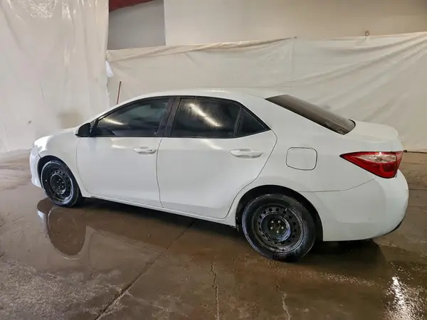 5YFBURHE3HP632235 2017 TOYOTA COROLLA - Image 2