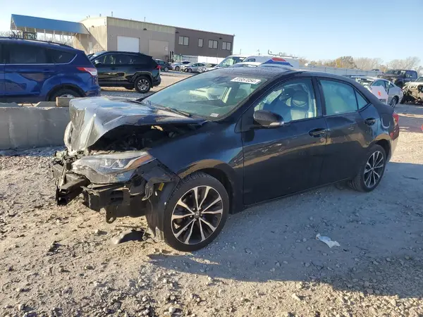 5YFBURHE3HP633059 2017 TOYOTA COROLLA - Image 1