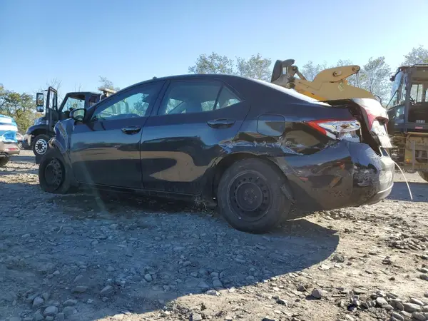 5YFBURHE3HP635345 2017 TOYOTA COROLLA - Image 2