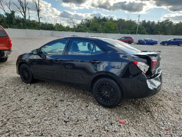 5YFBURHE3HP641596 2017 TOYOTA COROLLA - Image 2