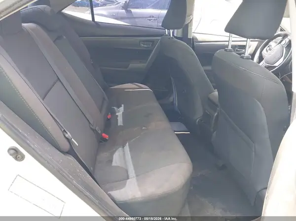 5YFBURHE3HP644627 2017 TOYOTA COROLLA - Image 8