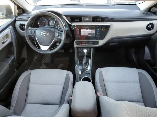 5YFBURHE3HP648757 2017 TOYOTA COROLLA - Image 8