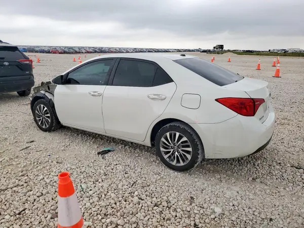 5YFBURHE3HP649522 2017 TOYOTA COROLLA - Image 2