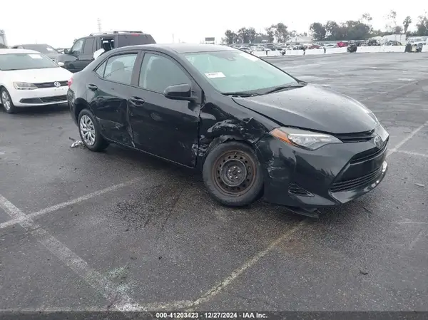 5YFBURHE3HP651173 2017 TOYOTA COROLLA - Image 1