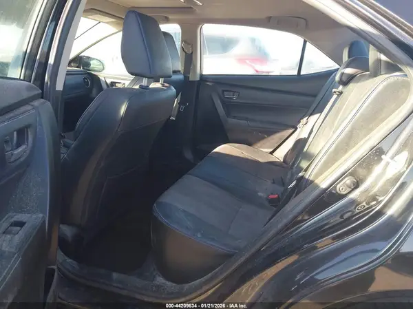 5YFBURHE3HP654073 2017 TOYOTA COROLLA - Image 8
