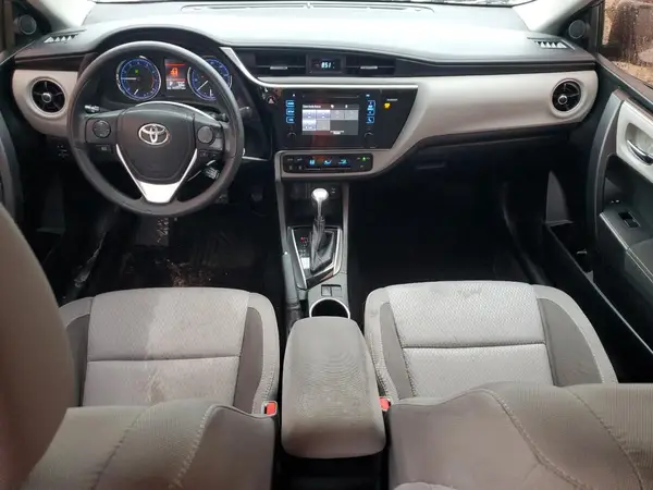 5YFBURHE3HP656146 2017 TOYOTA COROLLA - Image 8