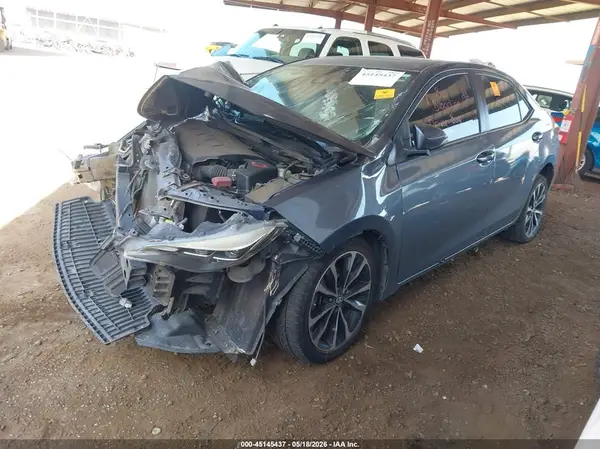 5YFBURHE3HP656499 2017 TOYOTA COROLLA - Image 2