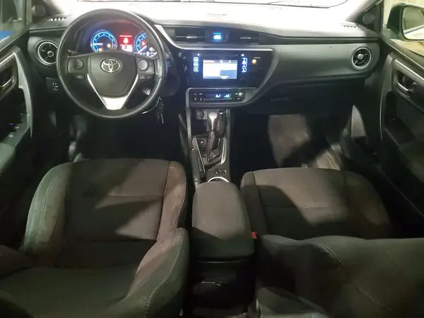 5YFBURHE3HP656776 2017 TOYOTA COROLLA - Image 8