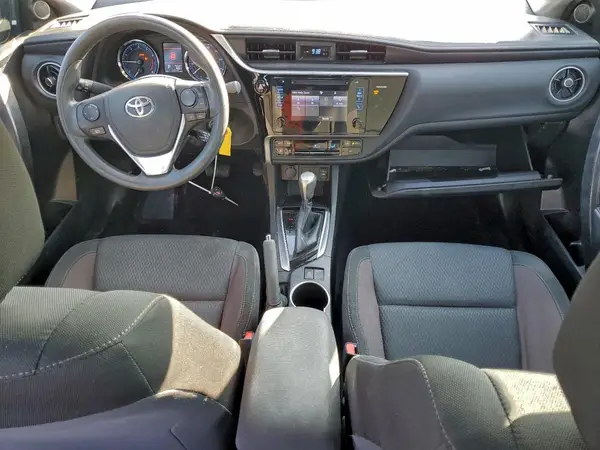 5YFBURHE3HP657376 2017 TOYOTA COROLLA - Image 8