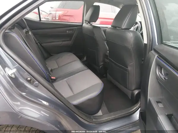 5YFBURHE3HP660004 2017 TOYOTA COROLLA - Image 8