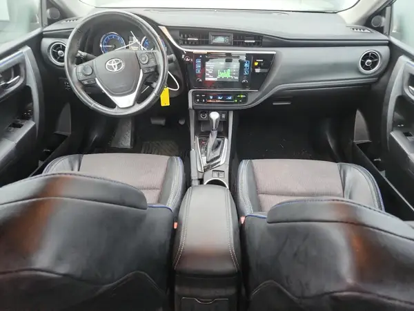 5YFBURHE3HP660133 2017 TOYOTA COROLLA - Image 8
