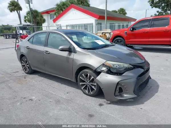 5YFBURHE3HP661248 2017 TOYOTA COROLLA - Image 1