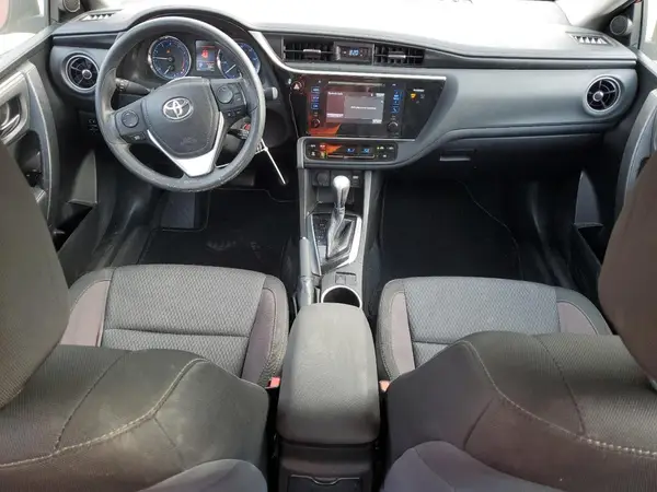 5YFBURHE3HP662237 2017 TOYOTA COROLLA - Image 8