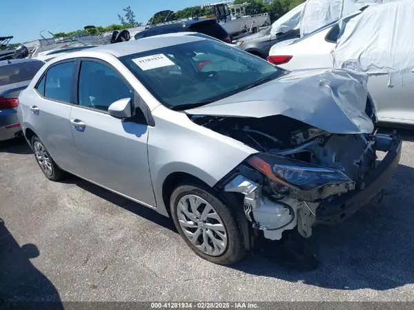 5YFBURHE3HP662397 2017 TOYOTA COROLLA - Image 1