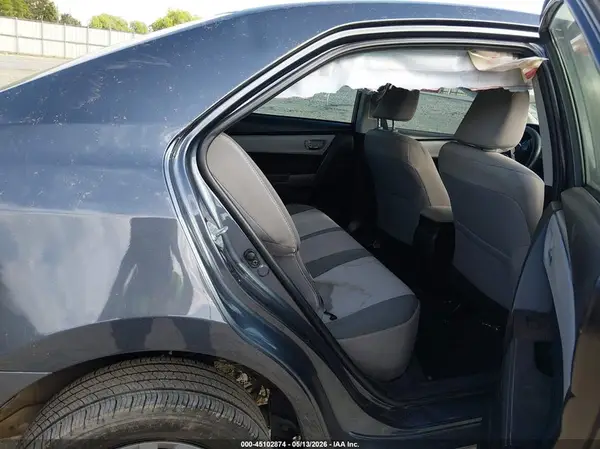 5YFBURHE3HP663324 2017 TOYOTA COROLLA - Image 8