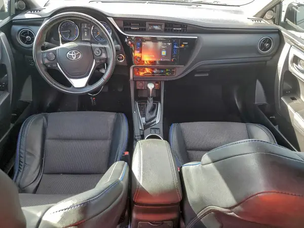 5YFBURHE3HP668961 2017 TOYOTA COROLLA - Image 8