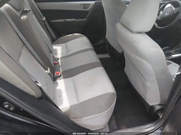 5YFBURHE3HP676297 2017 TOYOTA COROLLA - Image 8