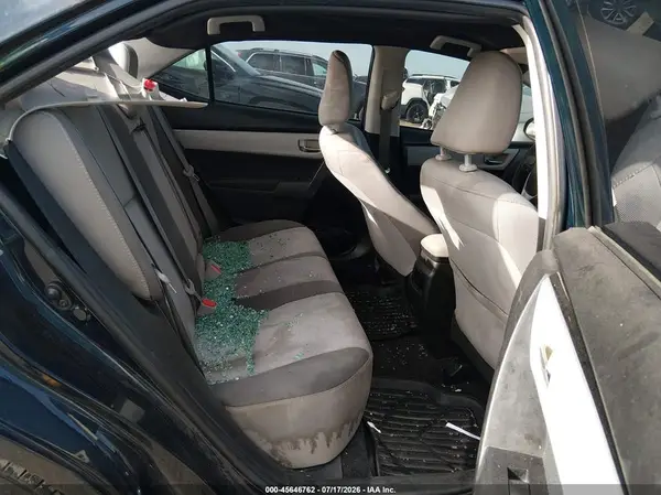 5YFBURHE3HP677305 2017 TOYOTA COROLLA - Image 8