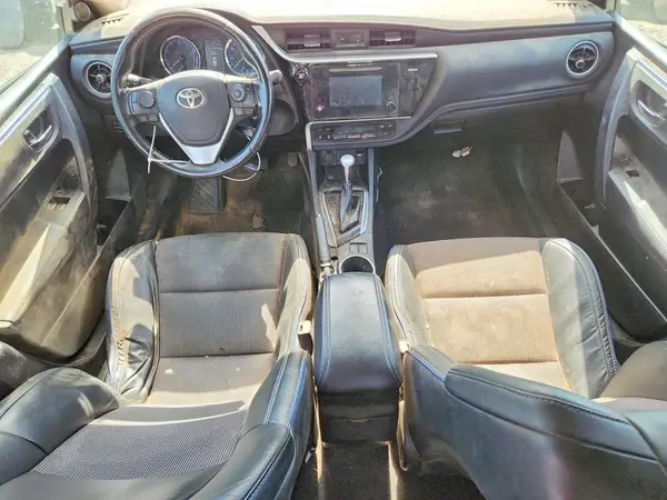 5YFBURHE3HP677661 2017 TOYOTA COROLLA - Image 8