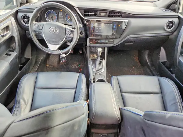 5YFBURHE3HP679152 2017 TOYOTA COROLLA - Image 8