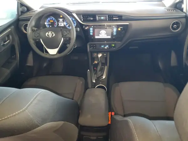 5YFBURHE3HP679474 2017 TOYOTA COROLLA - Image 8