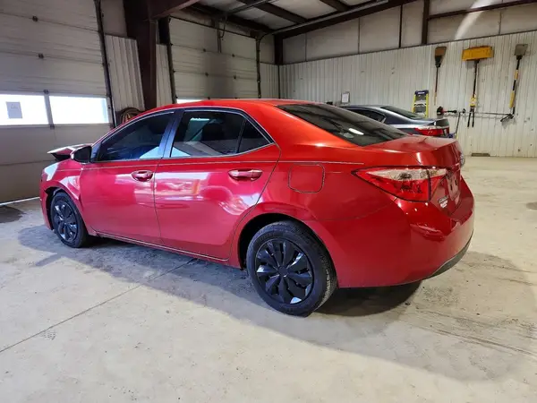5YFBURHE3HP680351 2017 TOYOTA COROLLA - Image 2