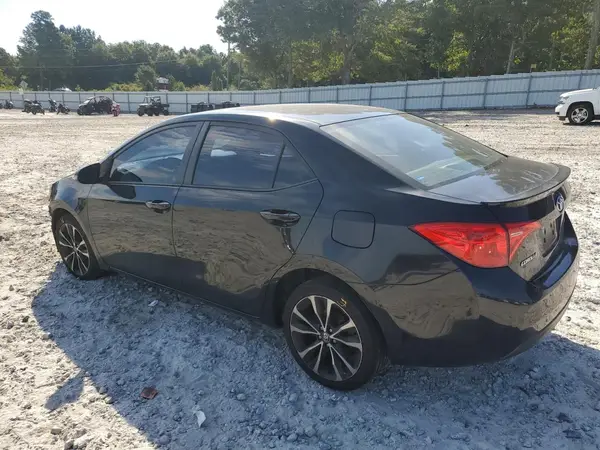 5YFBURHE3HP681323 2017 TOYOTA COROLLA - Image 2