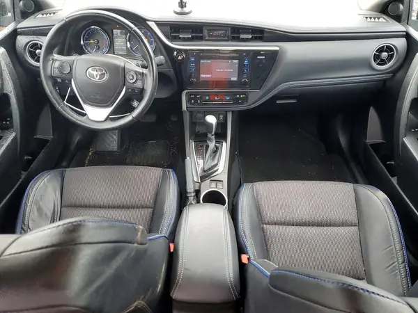 5YFBURHE3HP682083 2017 TOYOTA COROLLA - Image 8