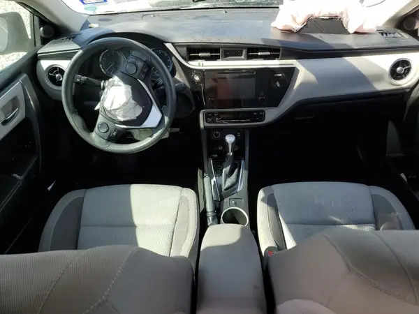 5YFBURHE3HP682293 2017 TOYOTA COROLLA - Image 8