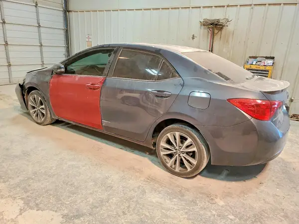 5YFBURHE3HP684416 2017 TOYOTA COROLLA - Image 2