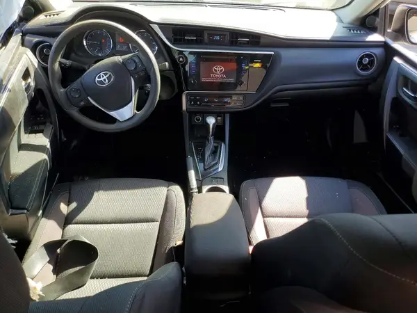 5YFBURHE3HP684898 2017 TOYOTA COROLLA - Image 8