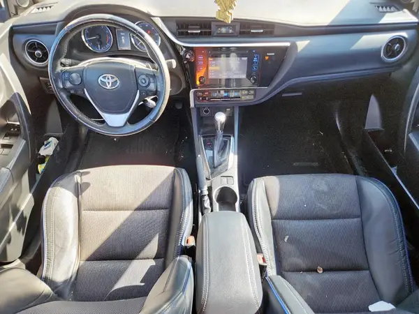 5YFBURHE3HP687235 2017 TOYOTA COROLLA - Image 8