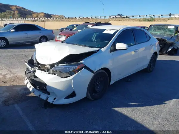 5YFBURHE3HP689406 2017 TOYOTA COROLLA - Image 2