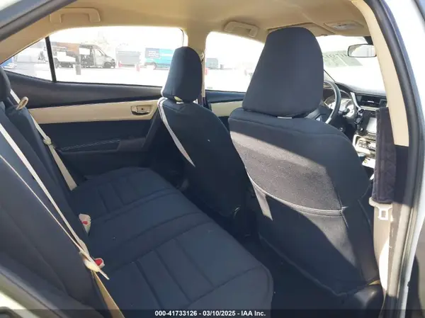 5YFBURHE3HP690569 2017 TOYOTA COROLLA - Image 8