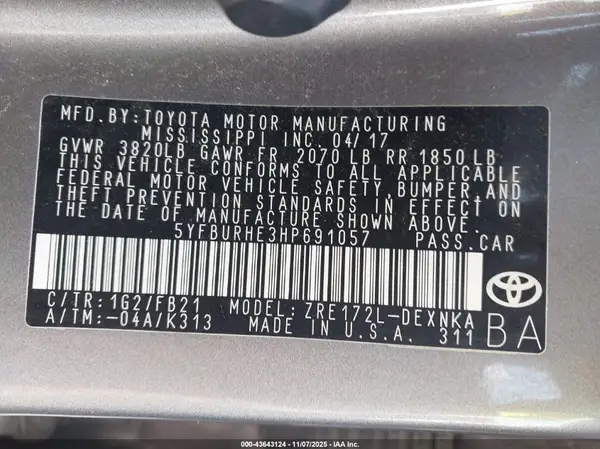 5YFBURHE3HP691057 2017 TOYOTA COROLLA - Image 8