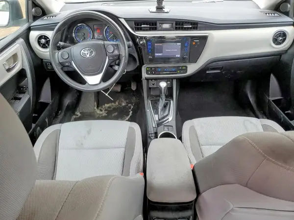 5YFBURHE3HP691320 2017 TOYOTA COROLLA - Image 8