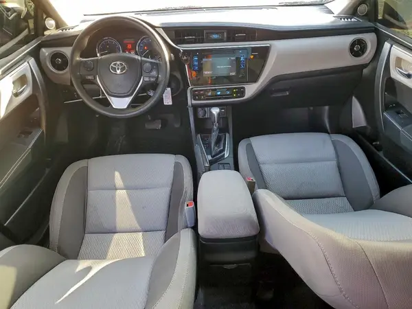 5YFBURHE3HP692306 2017 TOYOTA COROLLA - Image 8