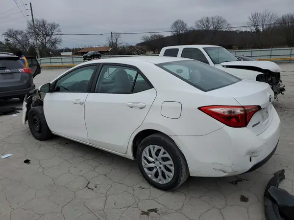 5YFBURHE3HP695822 2017 TOYOTA COROLLA - Image 2