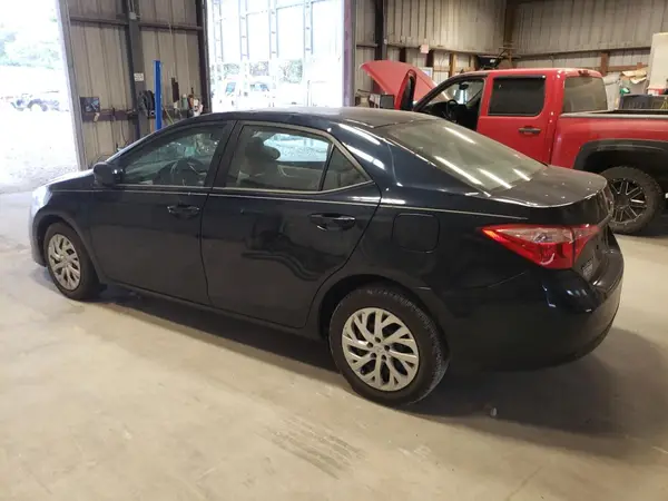 5YFBURHE3HP697053 2017 TOYOTA COROLLA - Image 2