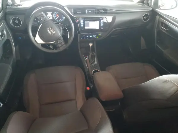 5YFBURHE3HP697389 2017 TOYOTA COROLLA - Image 8