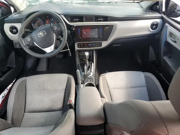 5YFBURHE3HP699613 2017 TOYOTA COROLLA - Image 8