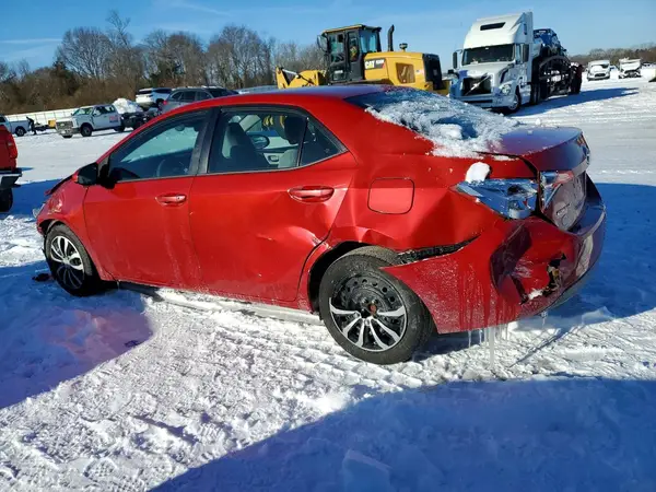 5YFBURHE3HP703966 2017 TOYOTA COROLLA - Image 2