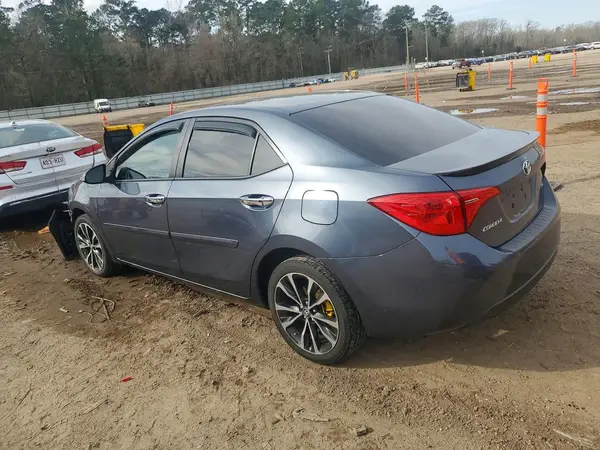 5YFBURHE3HP708861 2017 TOYOTA COROLLA - Image 2