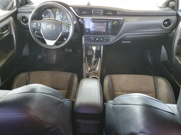 5YFBURHE3HP713557 2017 TOYOTA COROLLA - Image 8