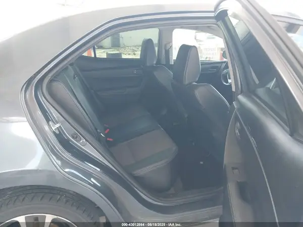 5YFBURHE3HP714028 2017 TOYOTA COROLLA - Image 8