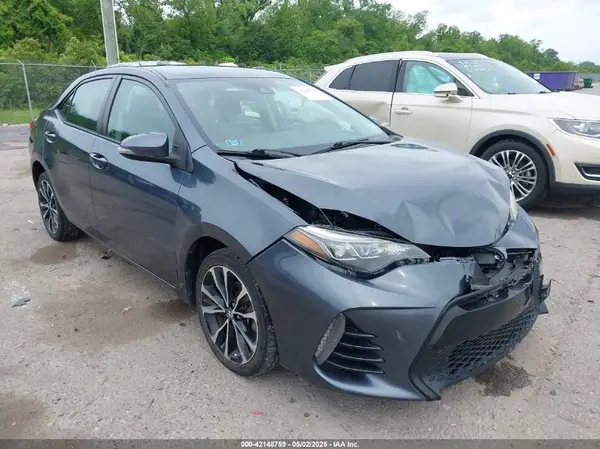 5YFBURHE3HP717673 2017 TOYOTA COROLLA - Image 1