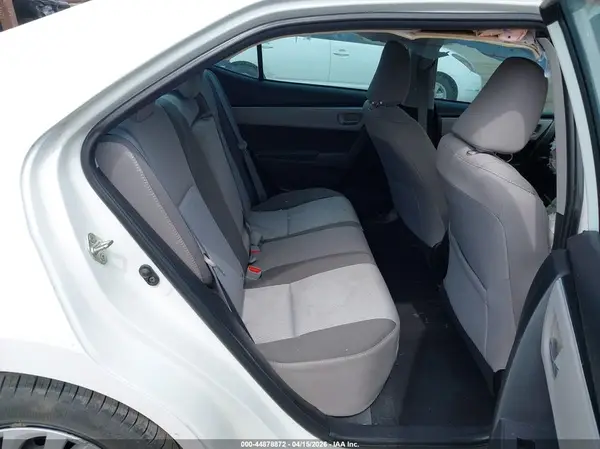 5YFBURHE3HP720699 2017 TOYOTA COROLLA - Image 8