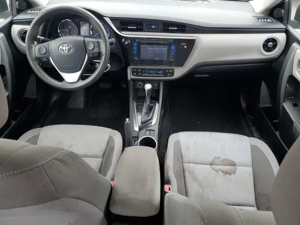 5YFBURHE3HP726258 2017 TOYOTA COROLLA - Image 8
