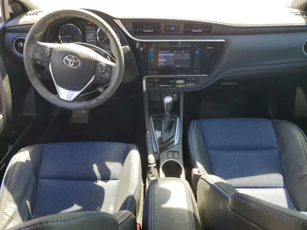 5YFBURHE3HP727281 2017 TOYOTA COROLLA - Image 8