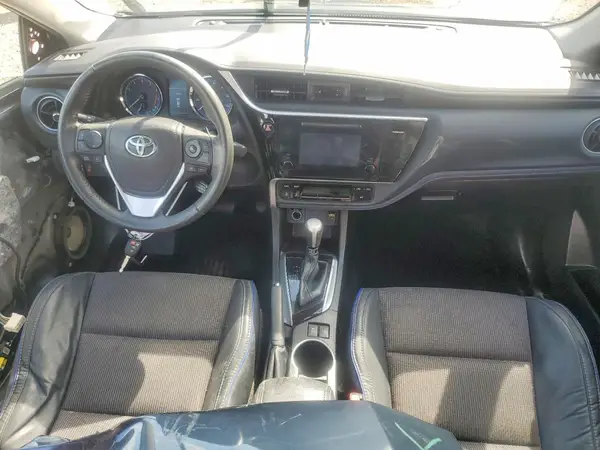 5YFBURHE3HP728026 2017 TOYOTA COROLLA - Image 8